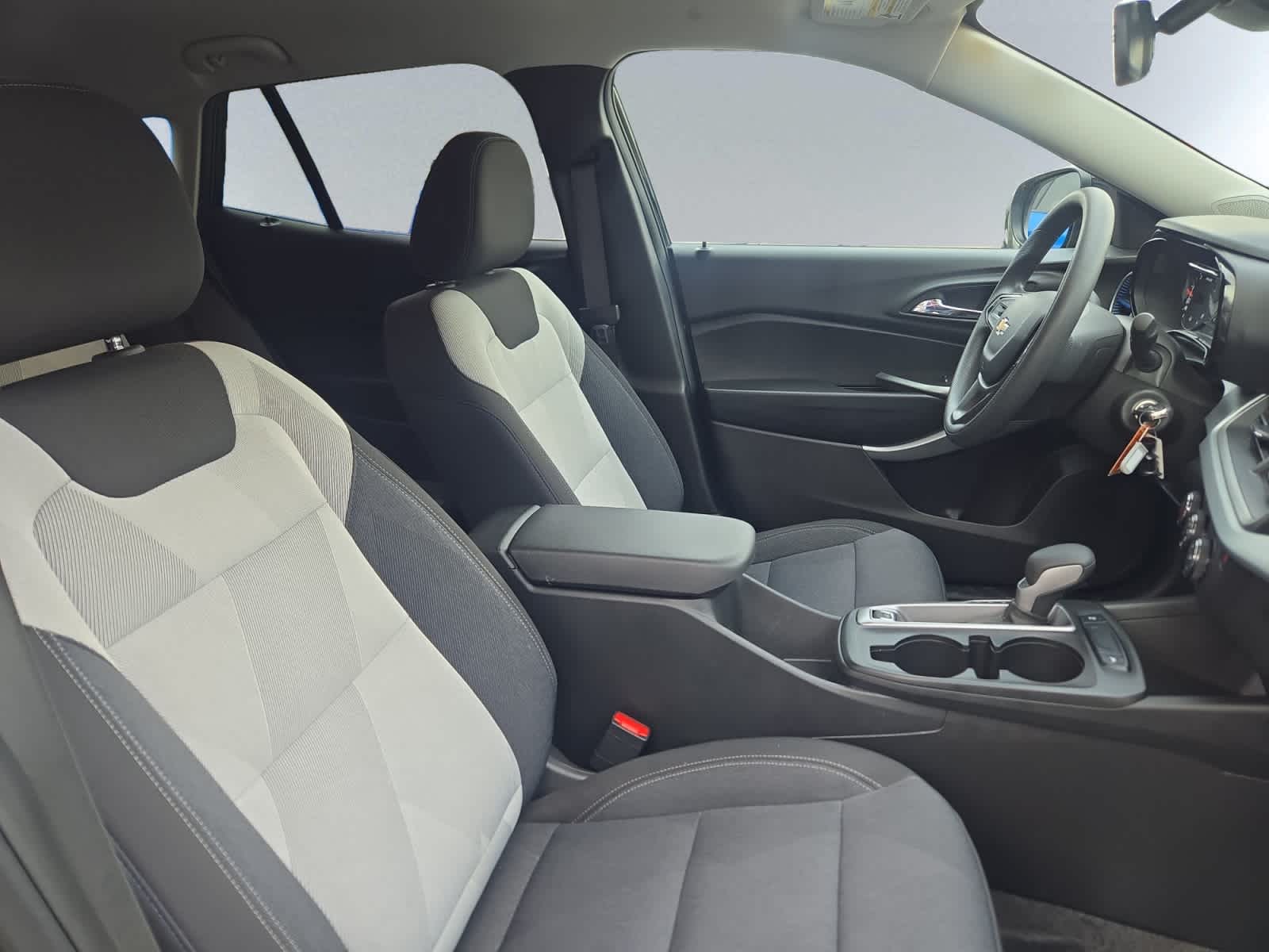 used 2025 Chevrolet Trax car, priced at $20,798