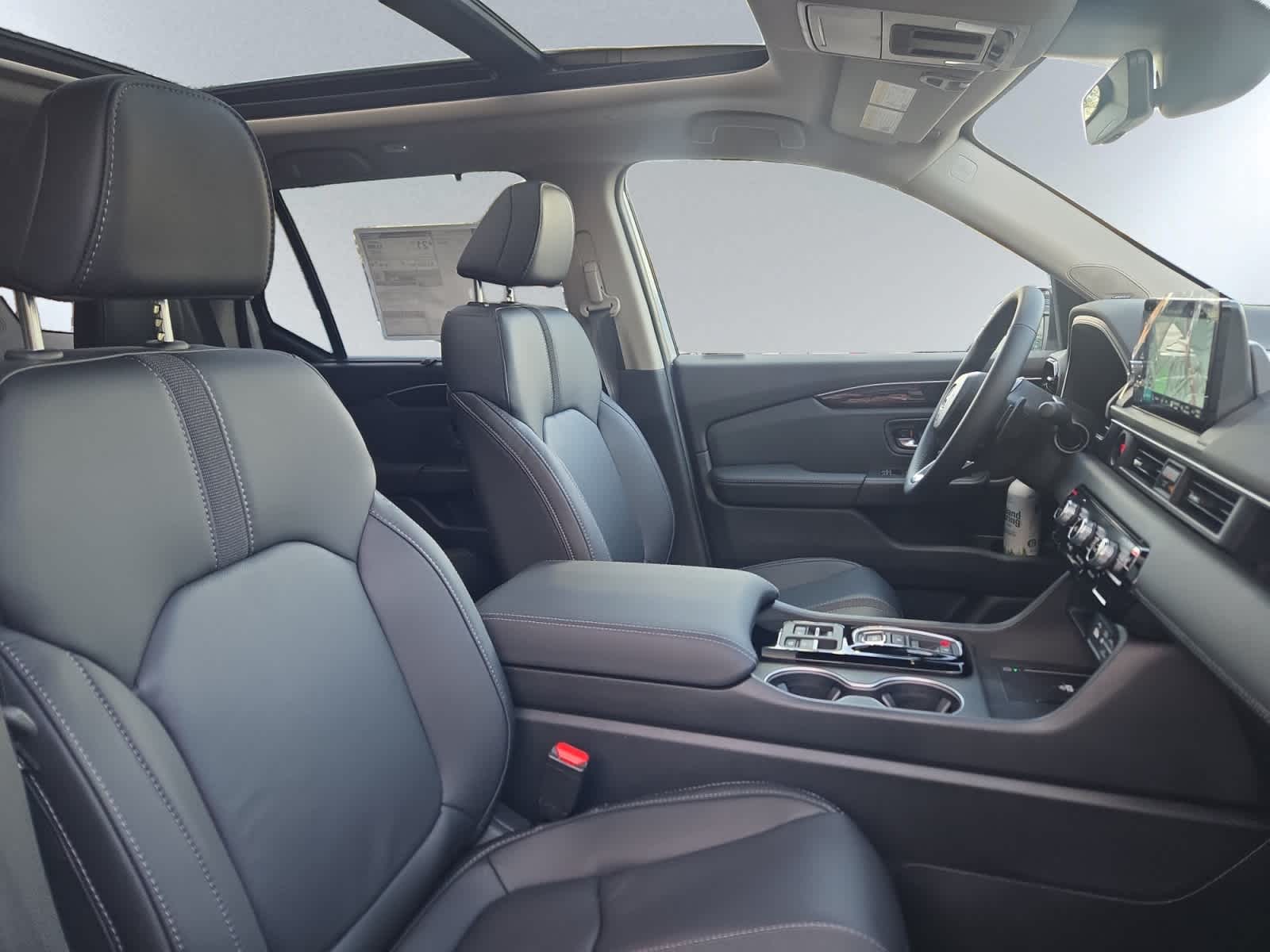 new 2025 Honda Pilot car