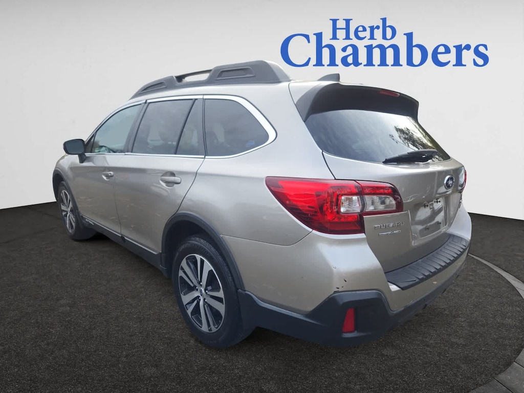 Used 2018 Subaru Outback 2.5i Limited SUV