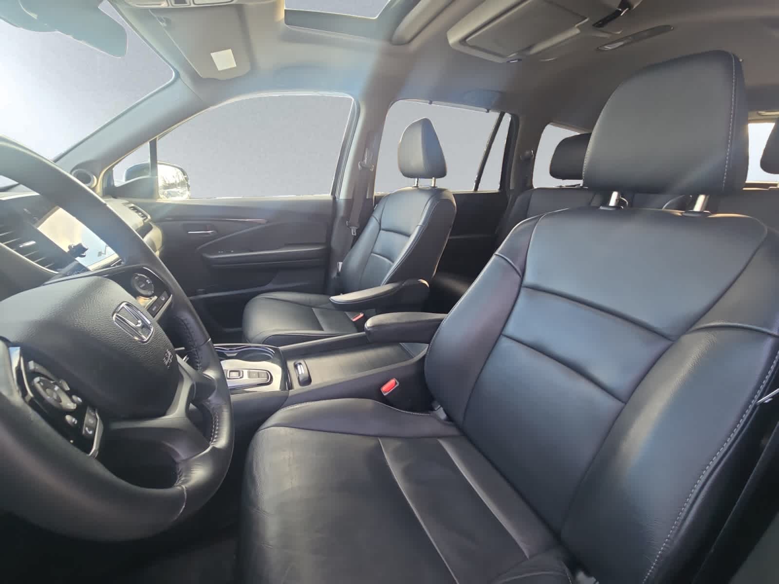 used 2020 Honda Pilot car, priced at $24,998