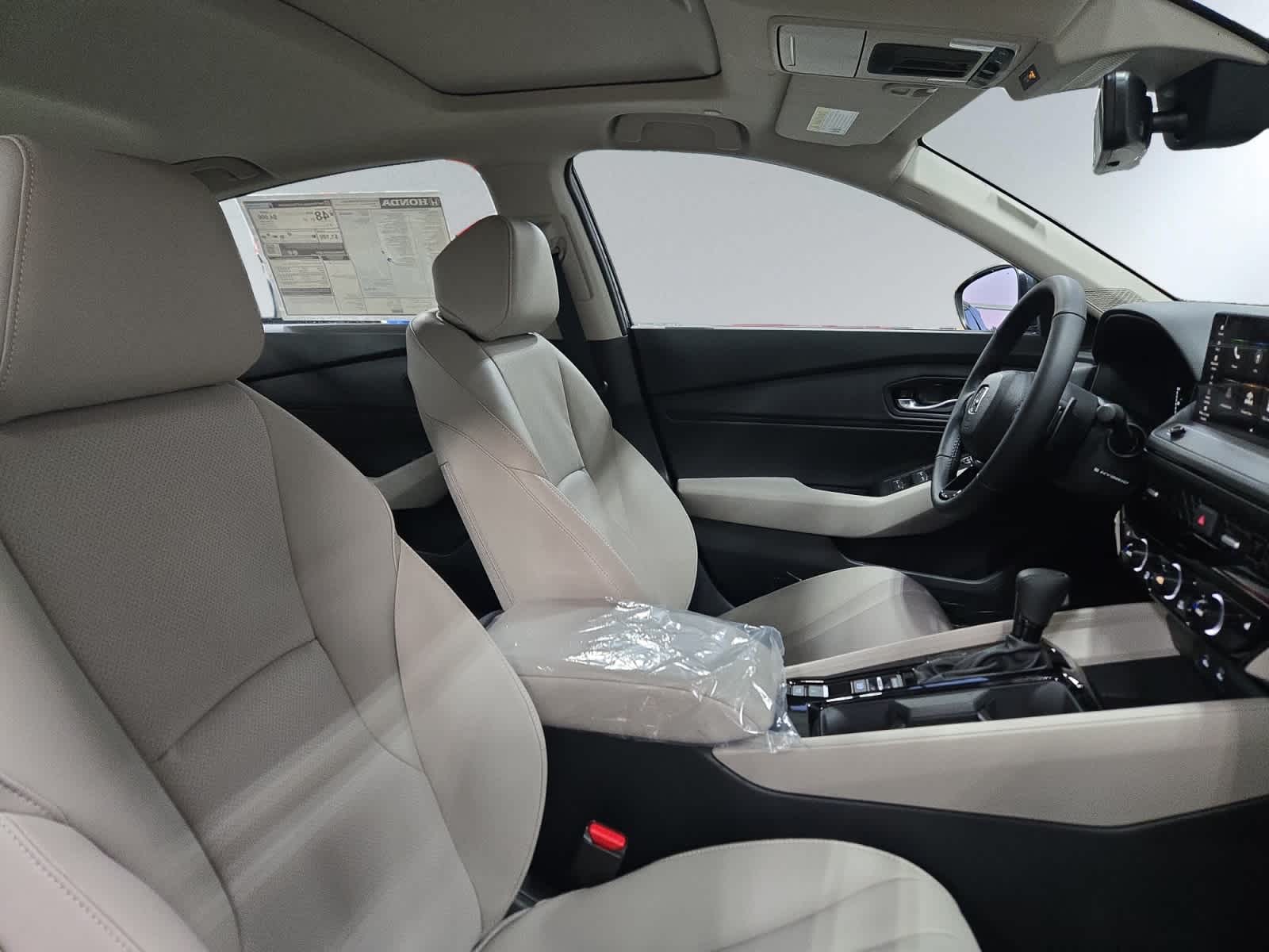 new 2025 Honda Accord Hybrid car