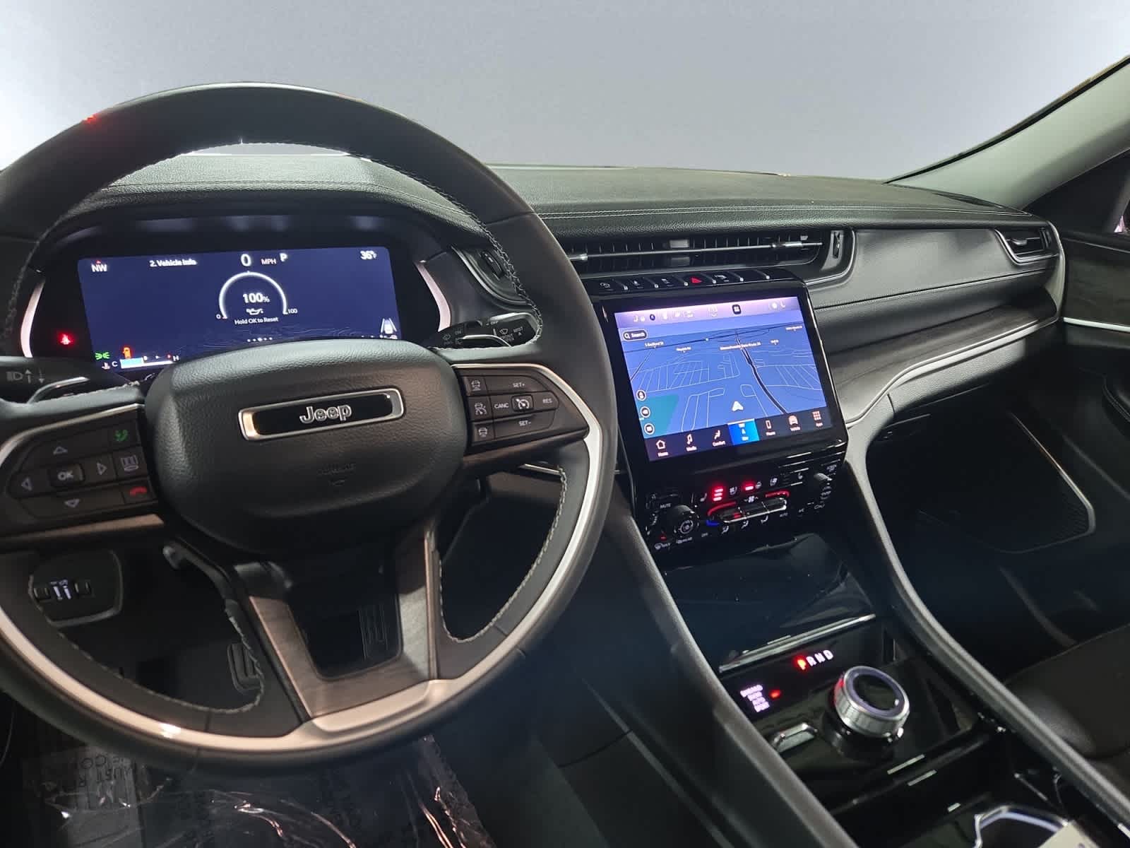 used 2023 Jeep Grand Cherokee car, priced at $31,998