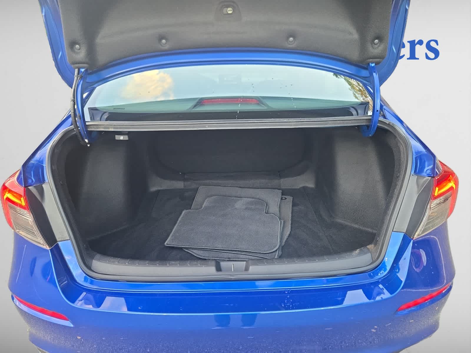 2022 Honda Civic Sport photo 4