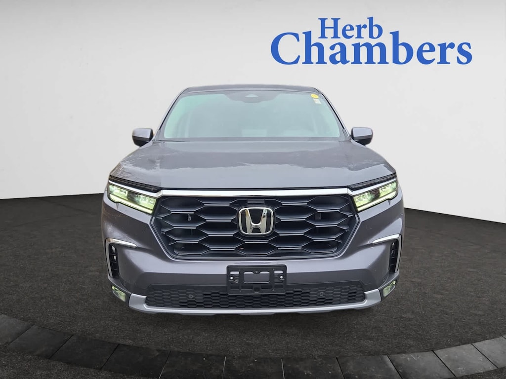 Used 2025 Honda Pilot EX-L SUV