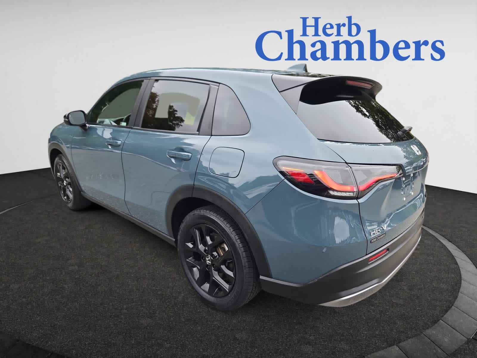 2023 Honda HR-V Sport photo 2