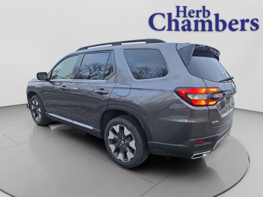 New 2026 Honda Pilot Touring SUV