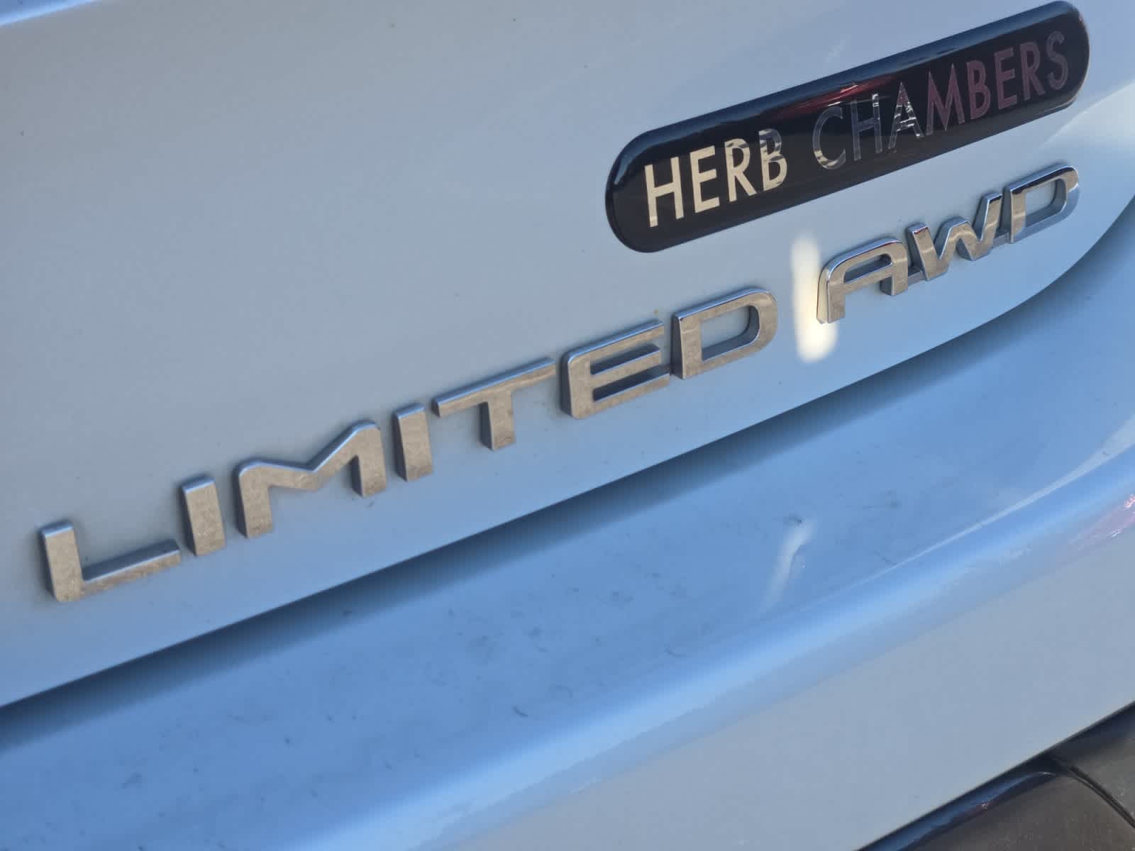 used 2022 Toyota Highlander car, priced at $35,398