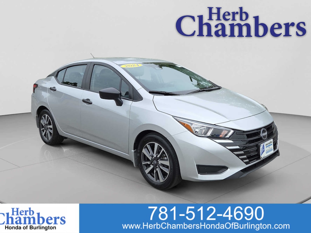 Used 2024 Nissan Versa 1.6 S Sedan