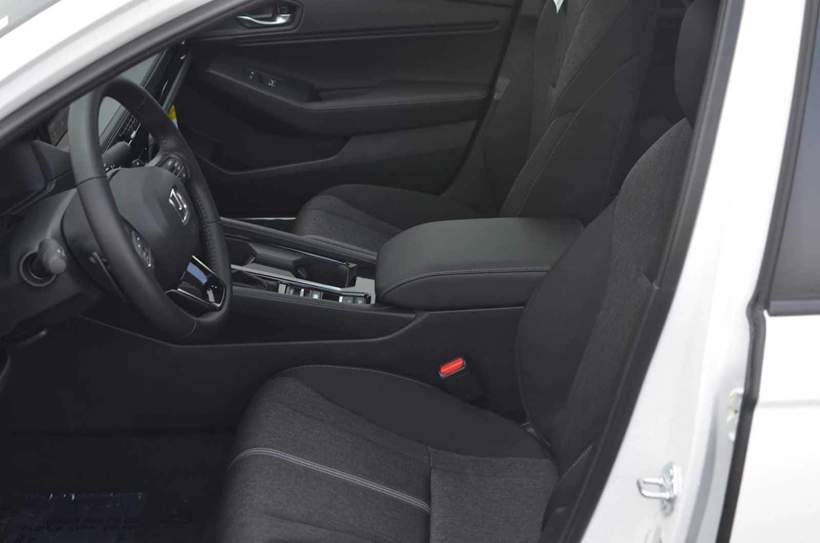 new 2025 Honda Accord Hybrid car