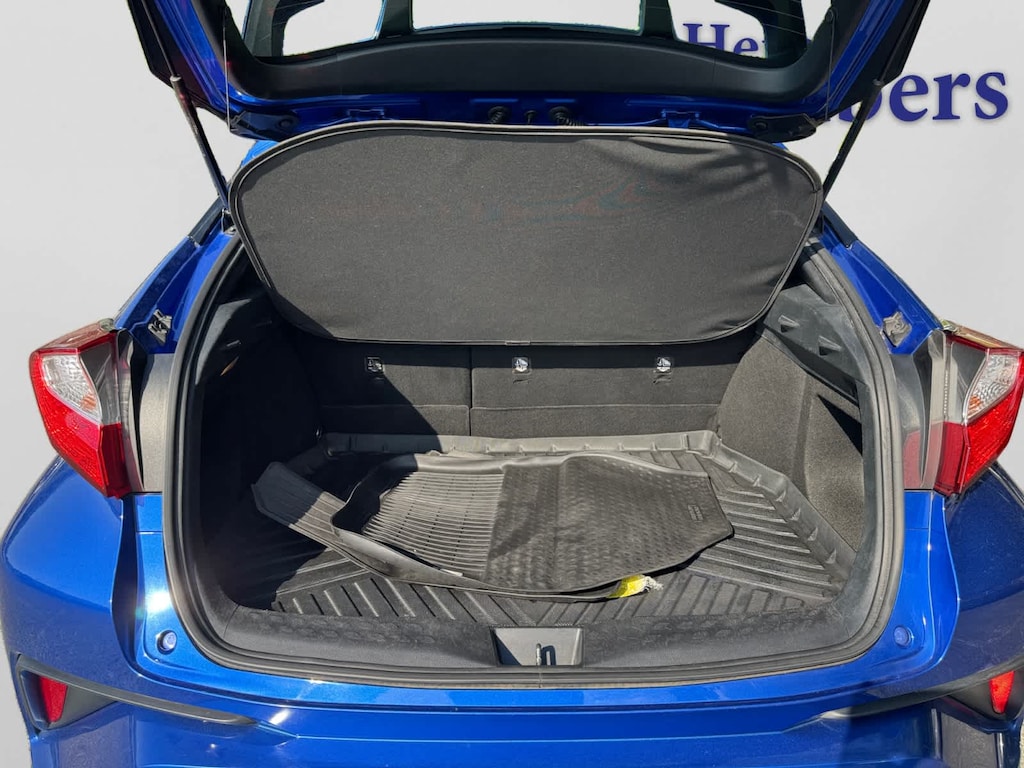 Used 2018 Toyota C-HR XLE Premium SUV