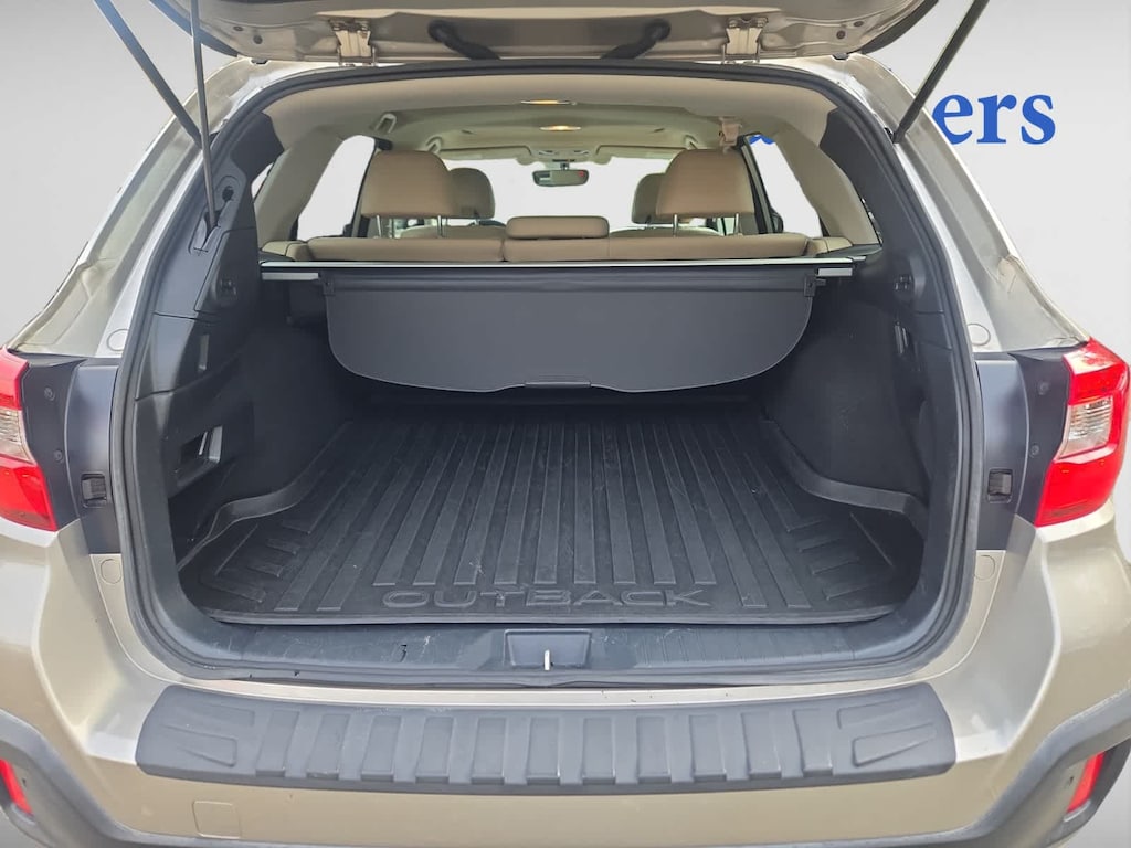 Used 2018 Subaru Outback 2.5i Limited SUV