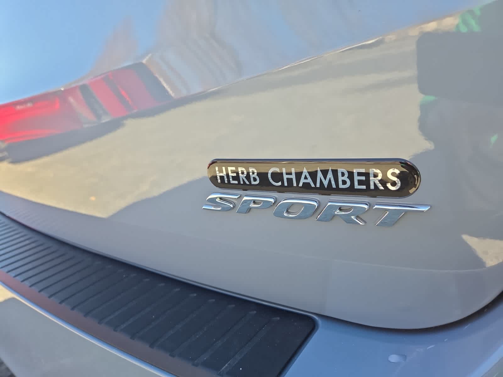 used 2023 Honda Odyssey car, priced at $38,998