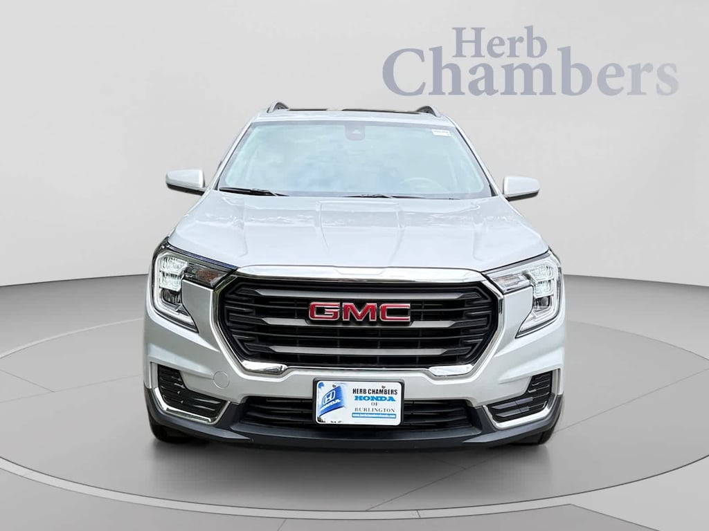 Used 2022 GMC Terrain SLE SUV