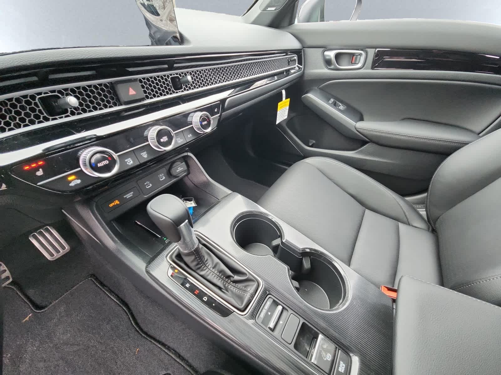 new 2026 Honda Civic Hybrid car