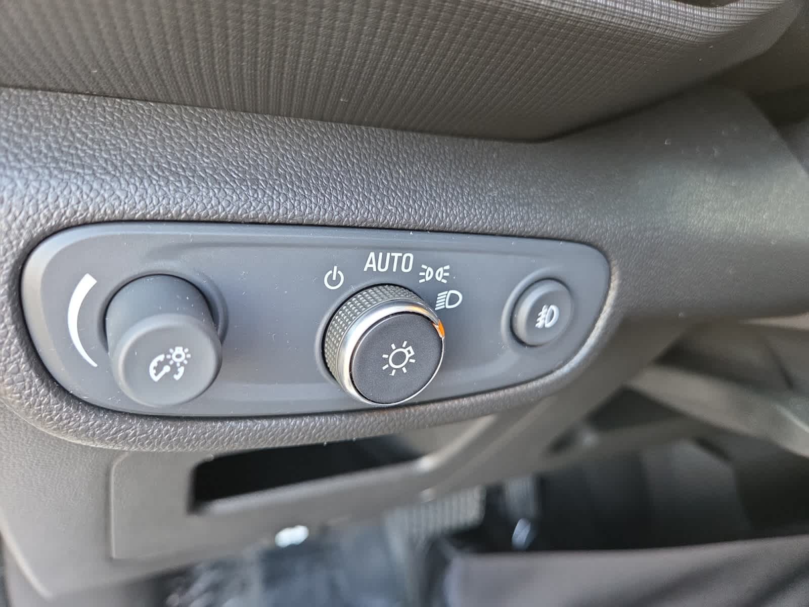 used 2022 Chevrolet TrailBlazer car, priced at $19,498