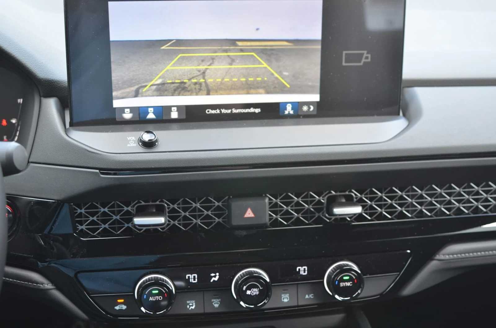 new 2025 Honda Accord Hybrid car