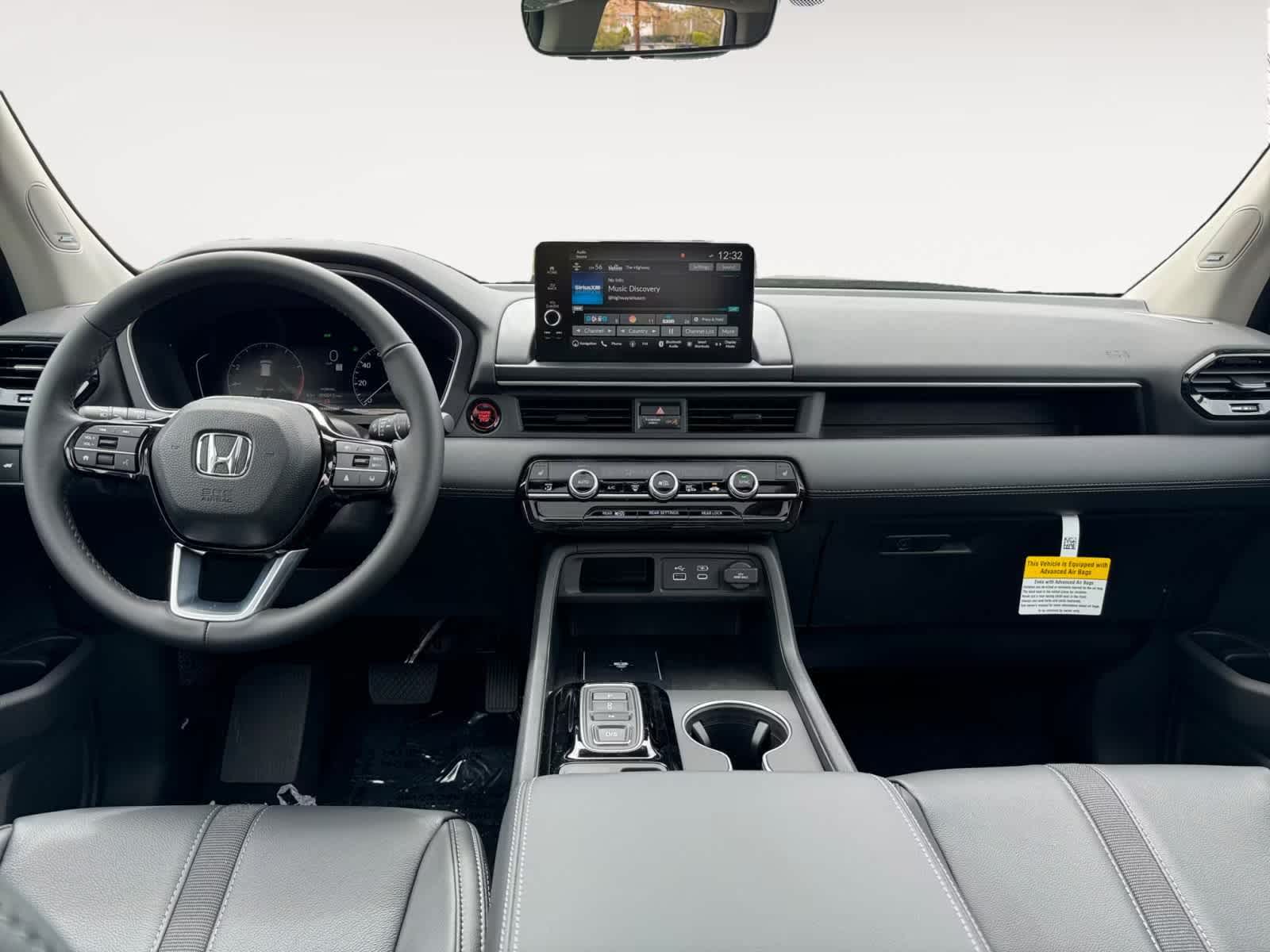 new 2025 Honda Pilot car