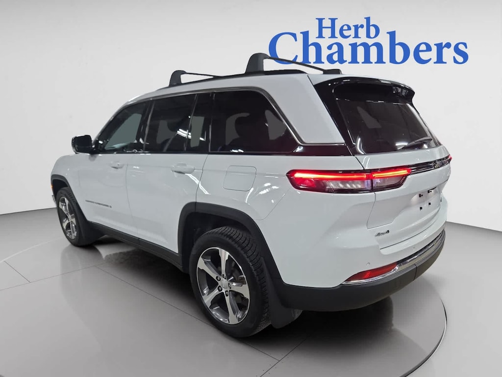 Used 2023 Jeep Grand Cherokee Limited SUV