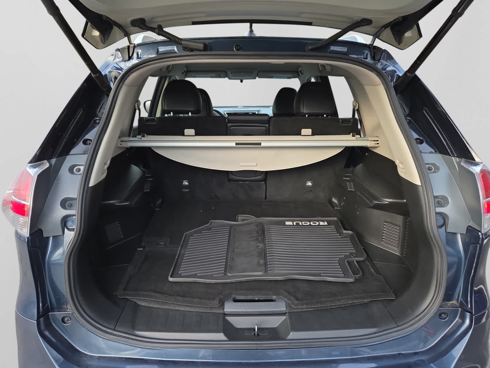 used 2016 Nissan Rogue car, priced at $15,998