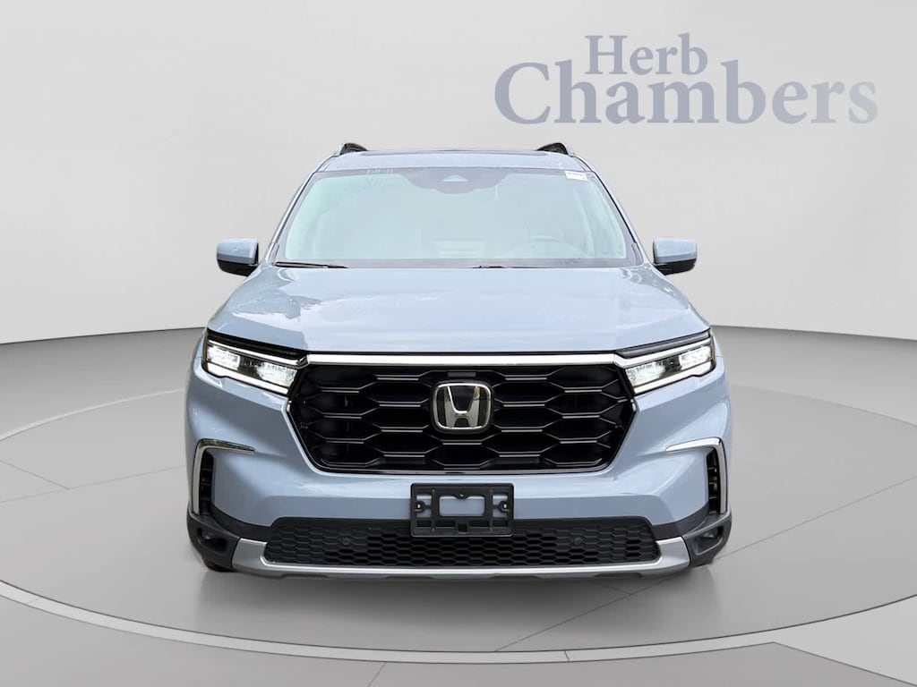 Certified 2024 Honda Pilot Touring SUV