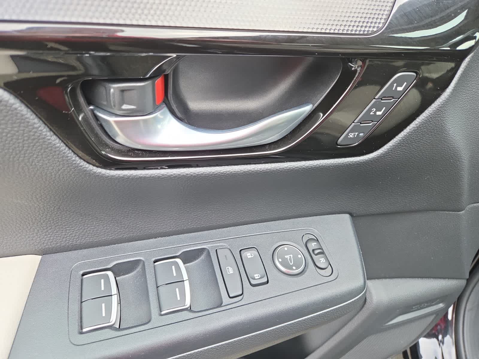 used 2023 Honda CR-V car, priced at $31,798