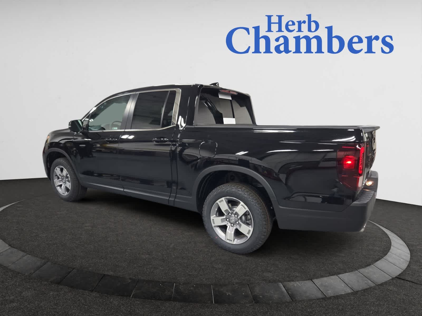 2026 Honda Ridgeline RTL photo 2