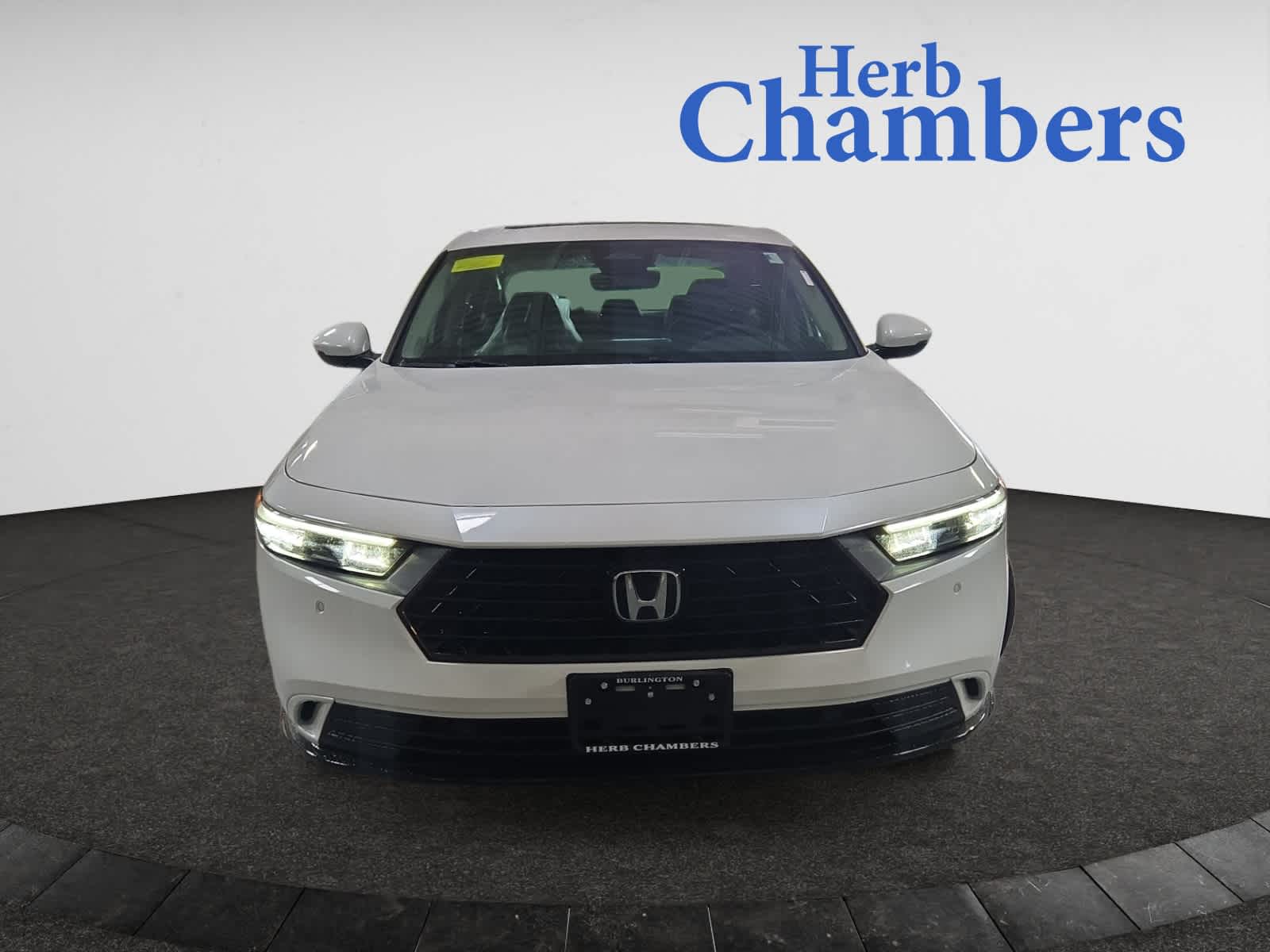 2025 Honda Accord Hybrid EX-L photo 2