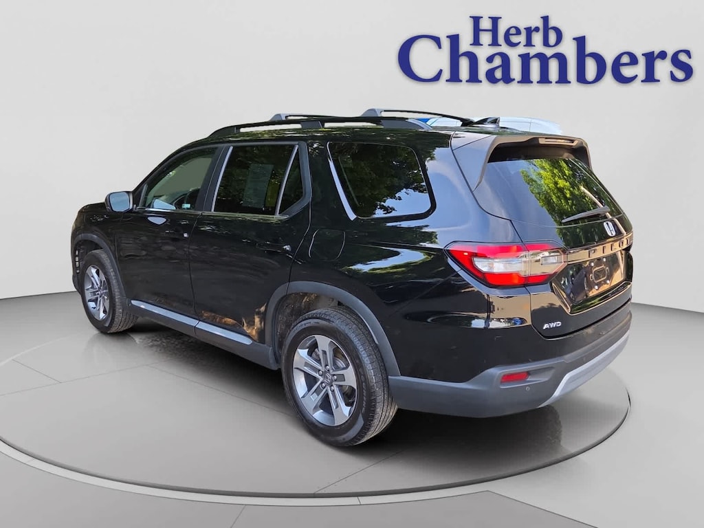 Certified 2023 Honda Pilot EX-L 7 Passenger SUV