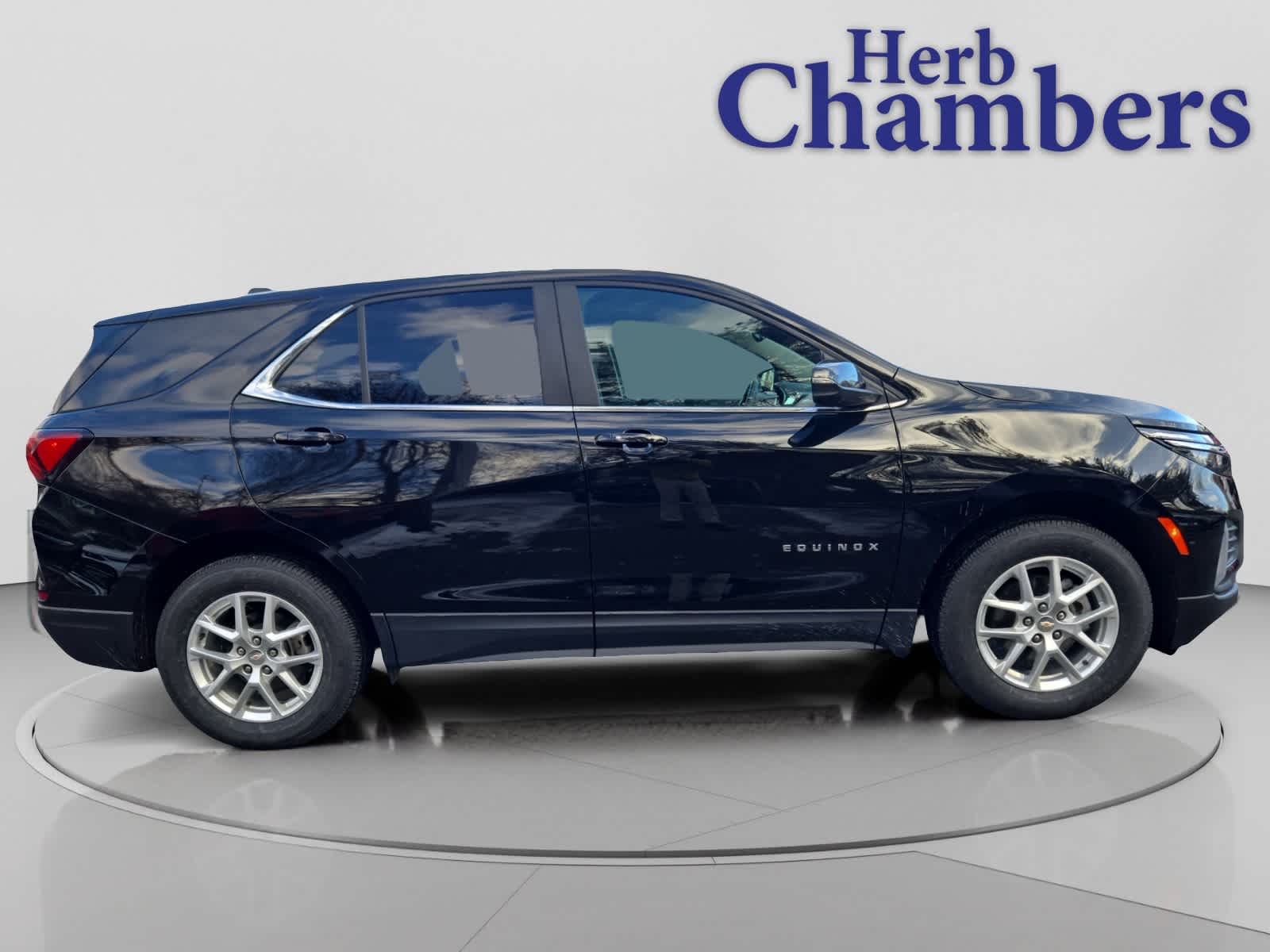 used 2023 Chevrolet Equinox car, priced at $21,498