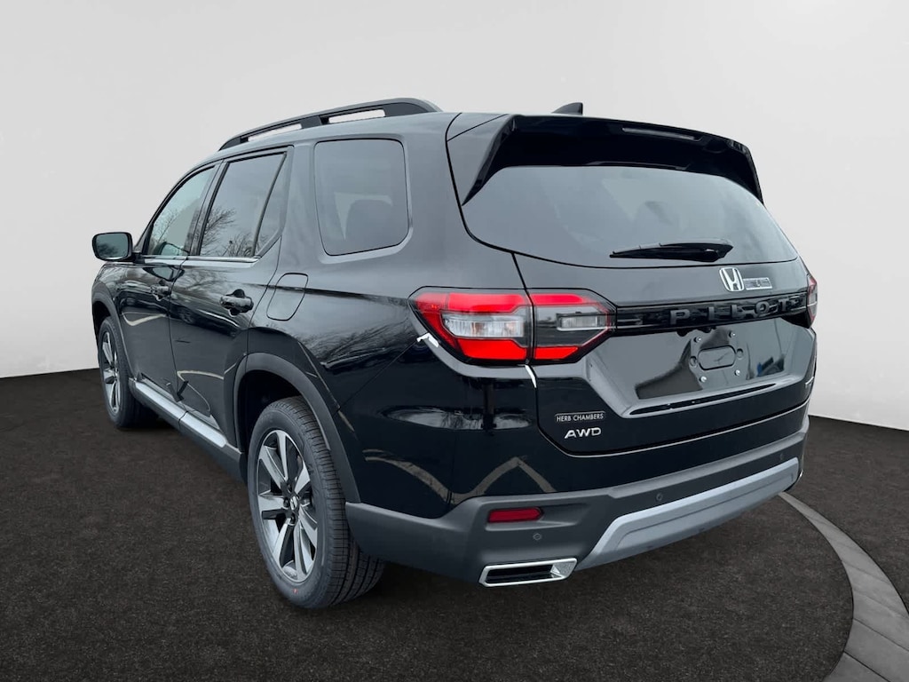 New 2025 Honda Pilot TrailSport SUV