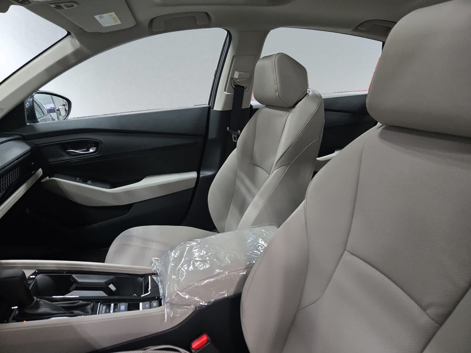 new 2025 Honda Accord Hybrid car