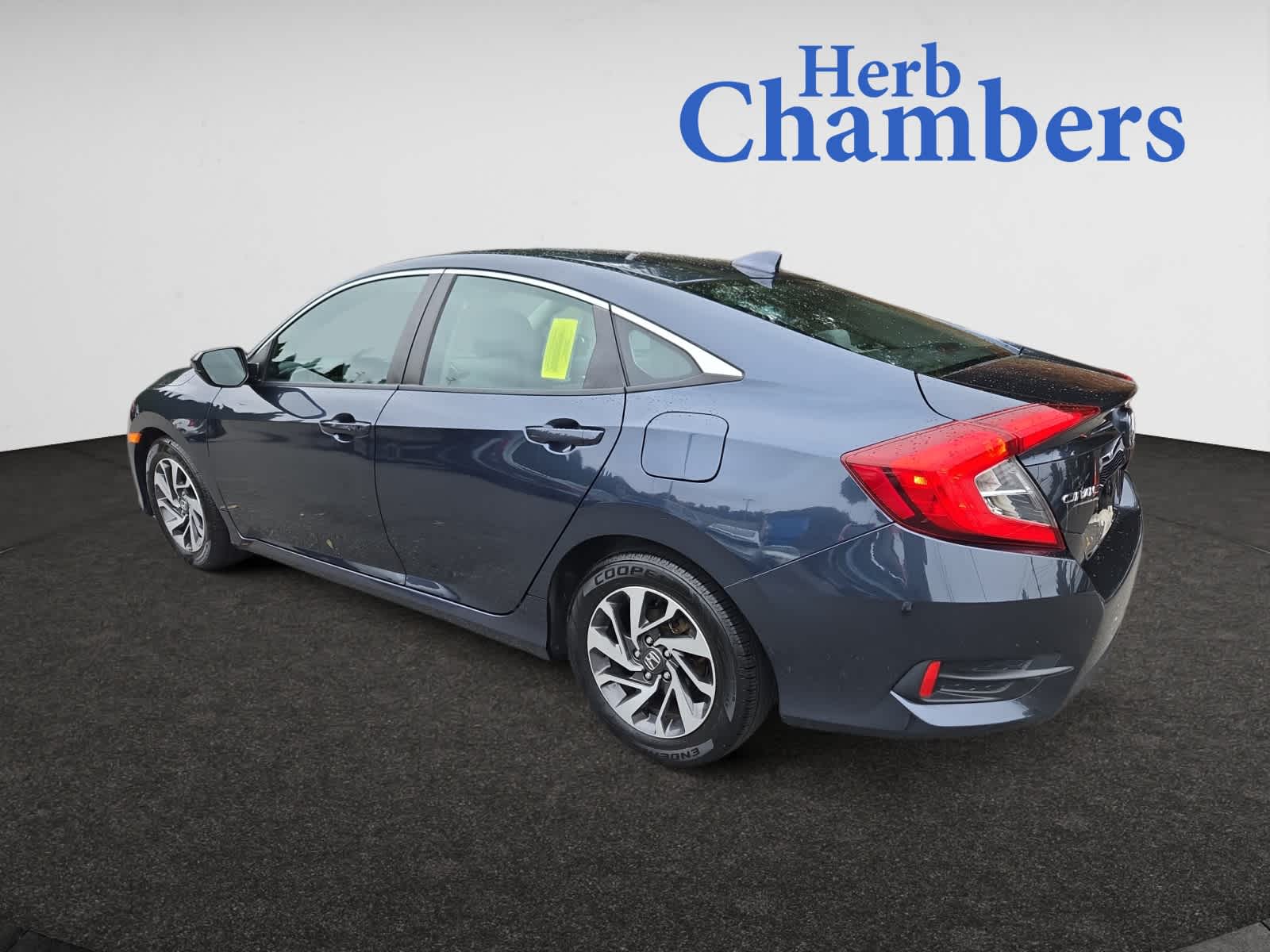 2017 Honda Civic EX photo 3