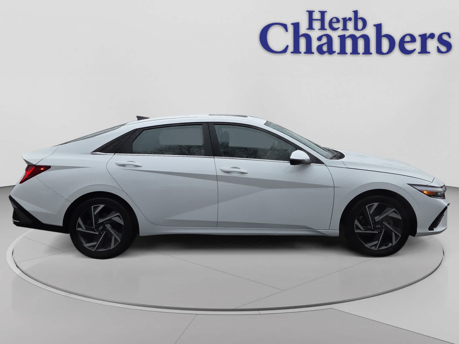 used 2024 Hyundai Elantra Hybrid car, priced at $18,998