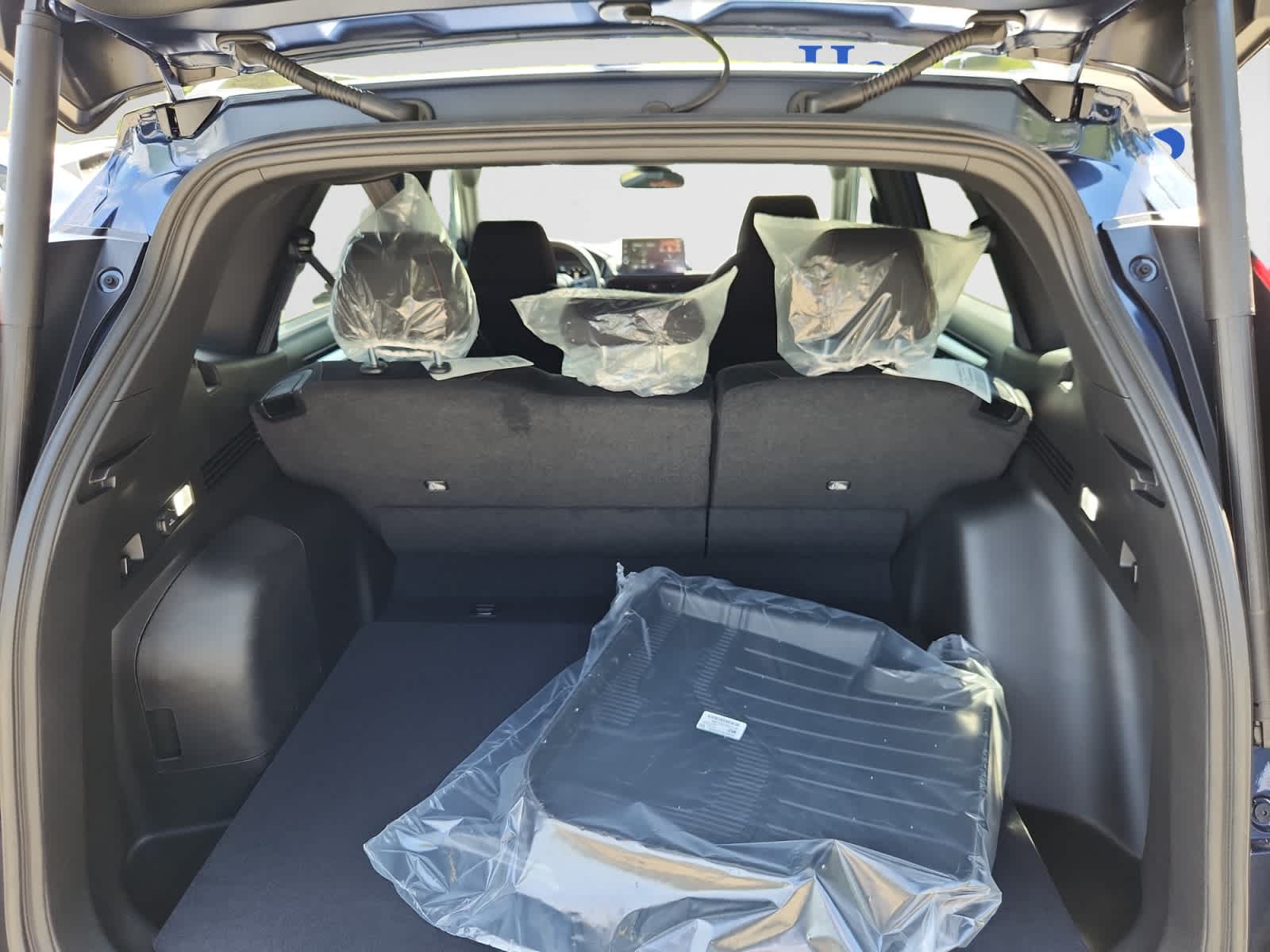 2026 Honda CR-V Hybrid photo 4