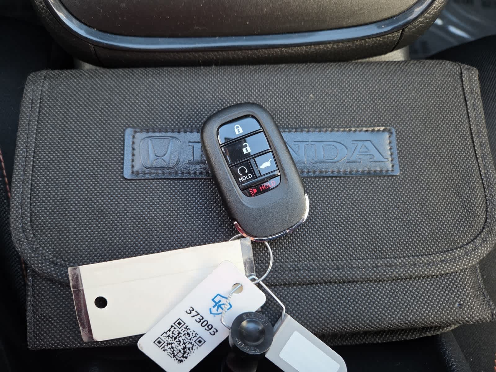 used 2024 Honda CR-V Hybrid car, priced at $32,998