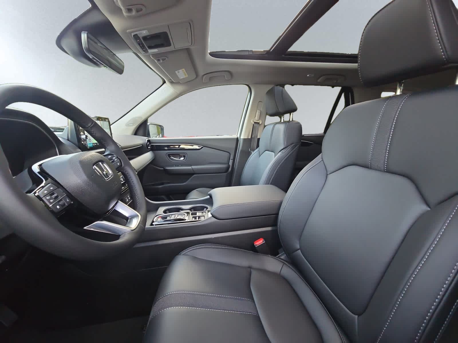 new 2025 Honda Pilot car