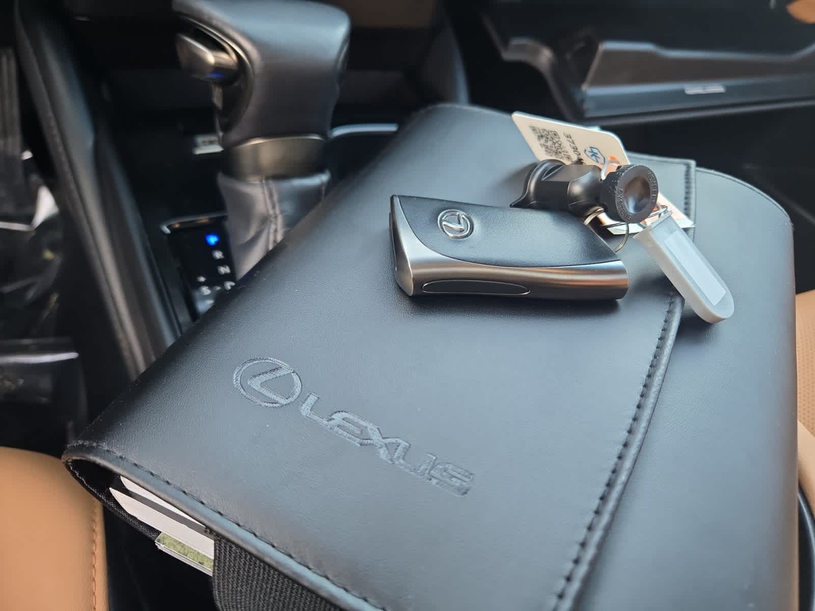 used 2023 Lexus ES 300h car, priced at $37,498