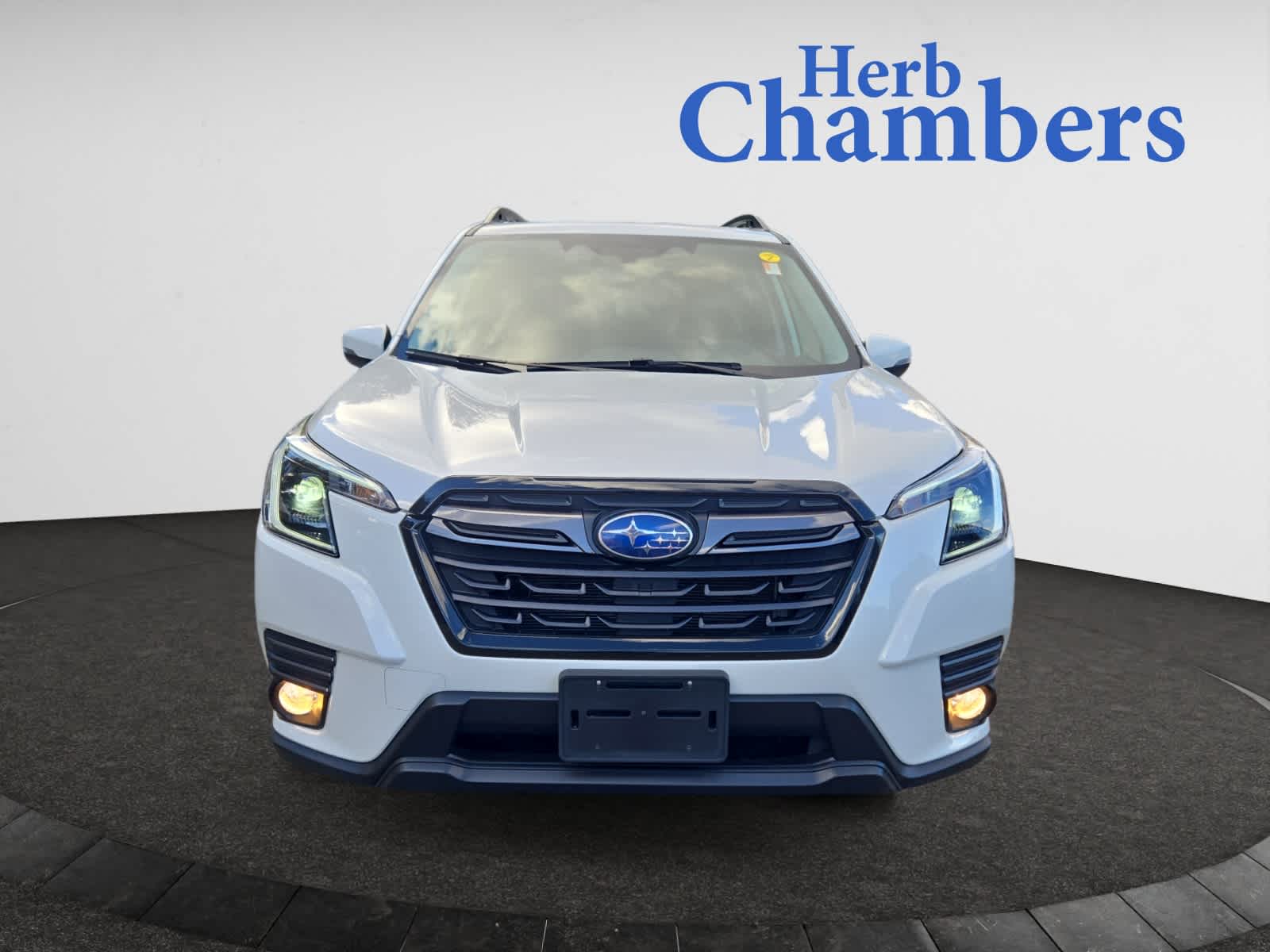 2023 Subaru Forester Limited photo 2