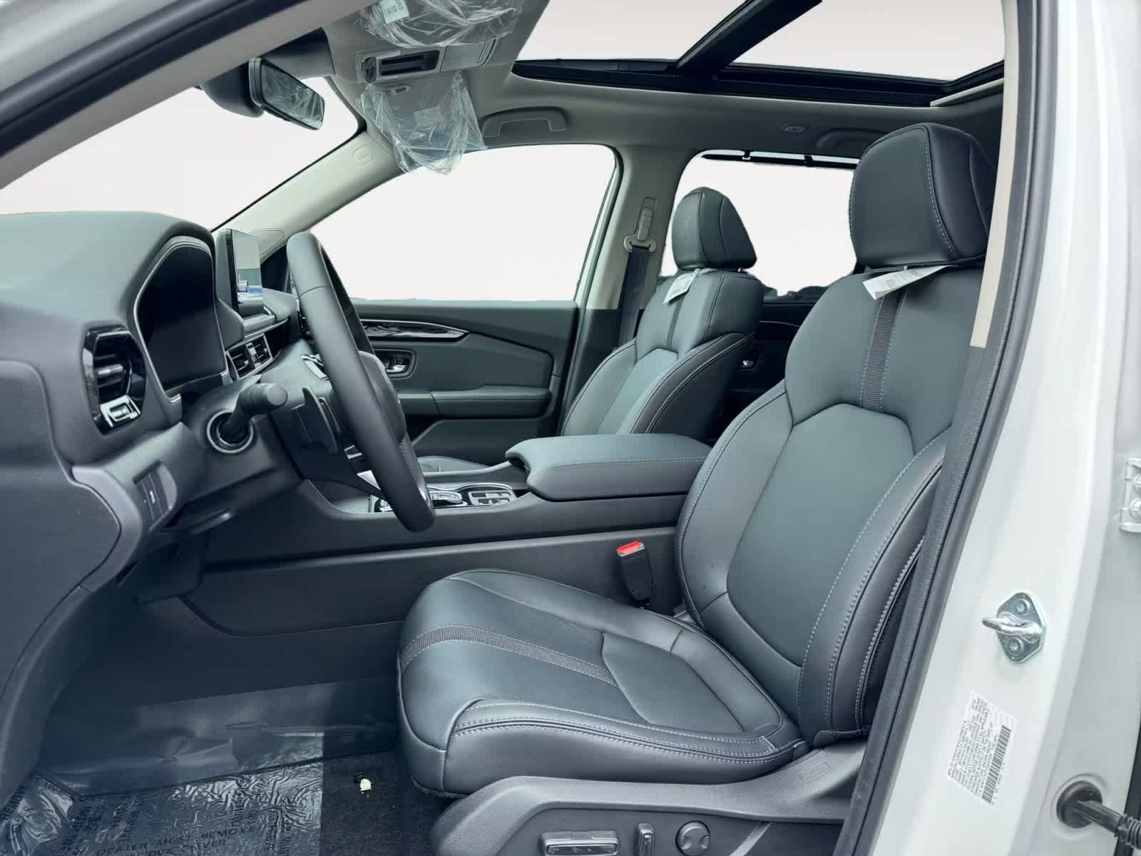 new 2025 Honda Pilot car