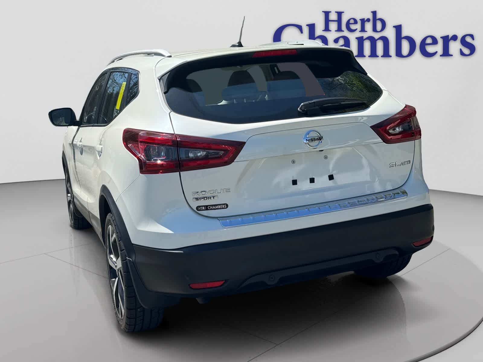 used 2020 Nissan Rogue Sport car, priced at $18,998