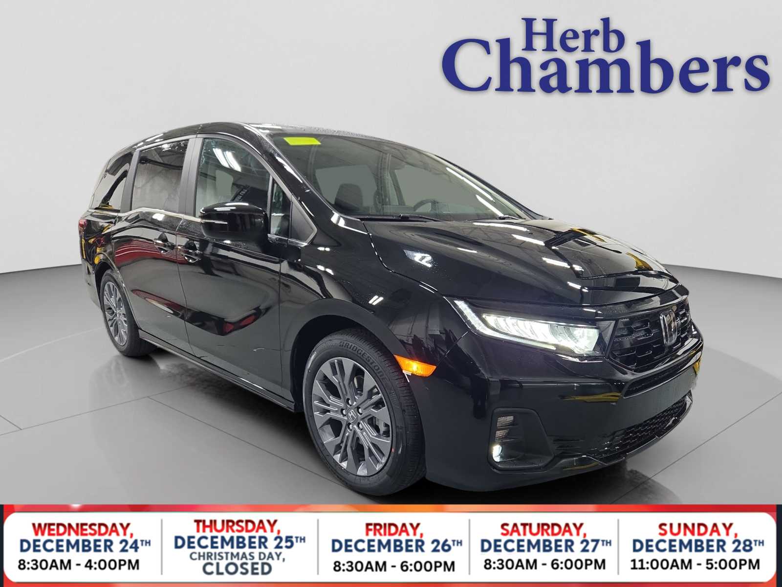 2026 Honda Odyssey Touring's photo