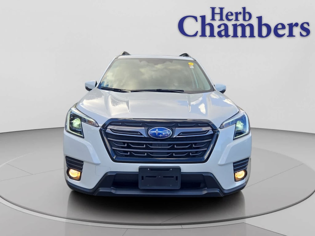 Used 2023 Subaru Forester Limited SUV