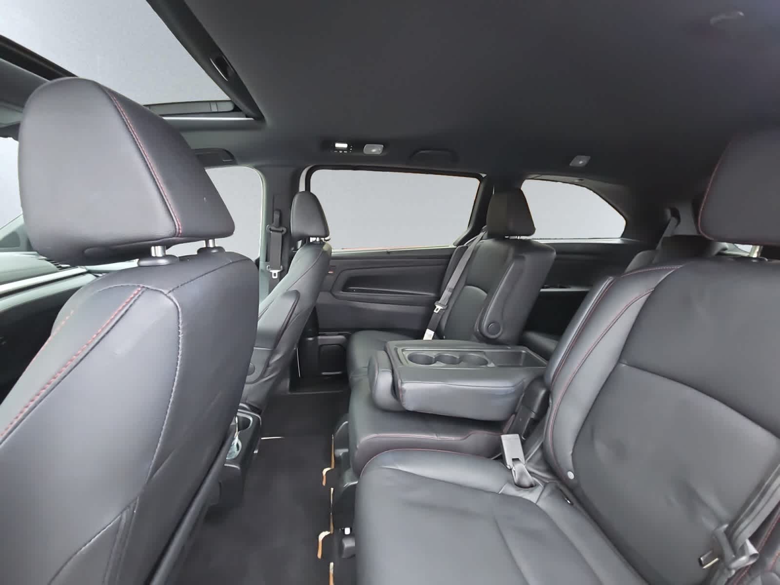 used 2024 Honda Odyssey car, priced at $34,998