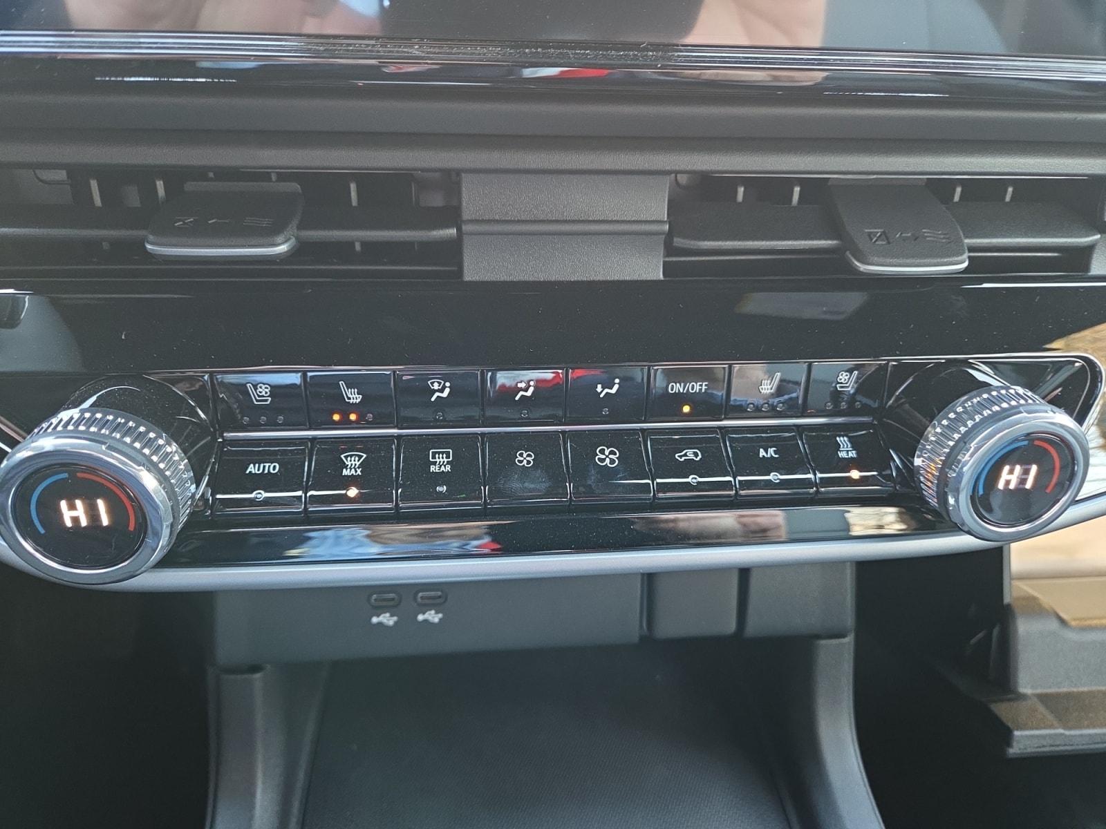 used 2025 Honda Prologue car, priced at $39,998