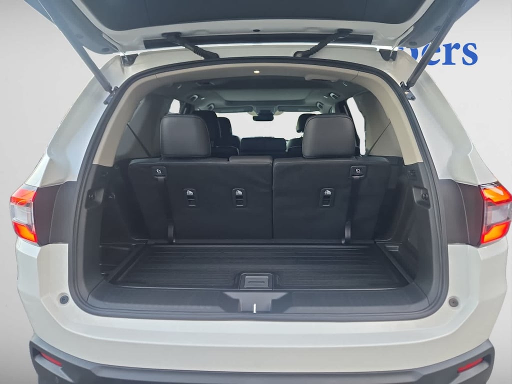 Used 2025 Honda Pilot Touring+ SUV