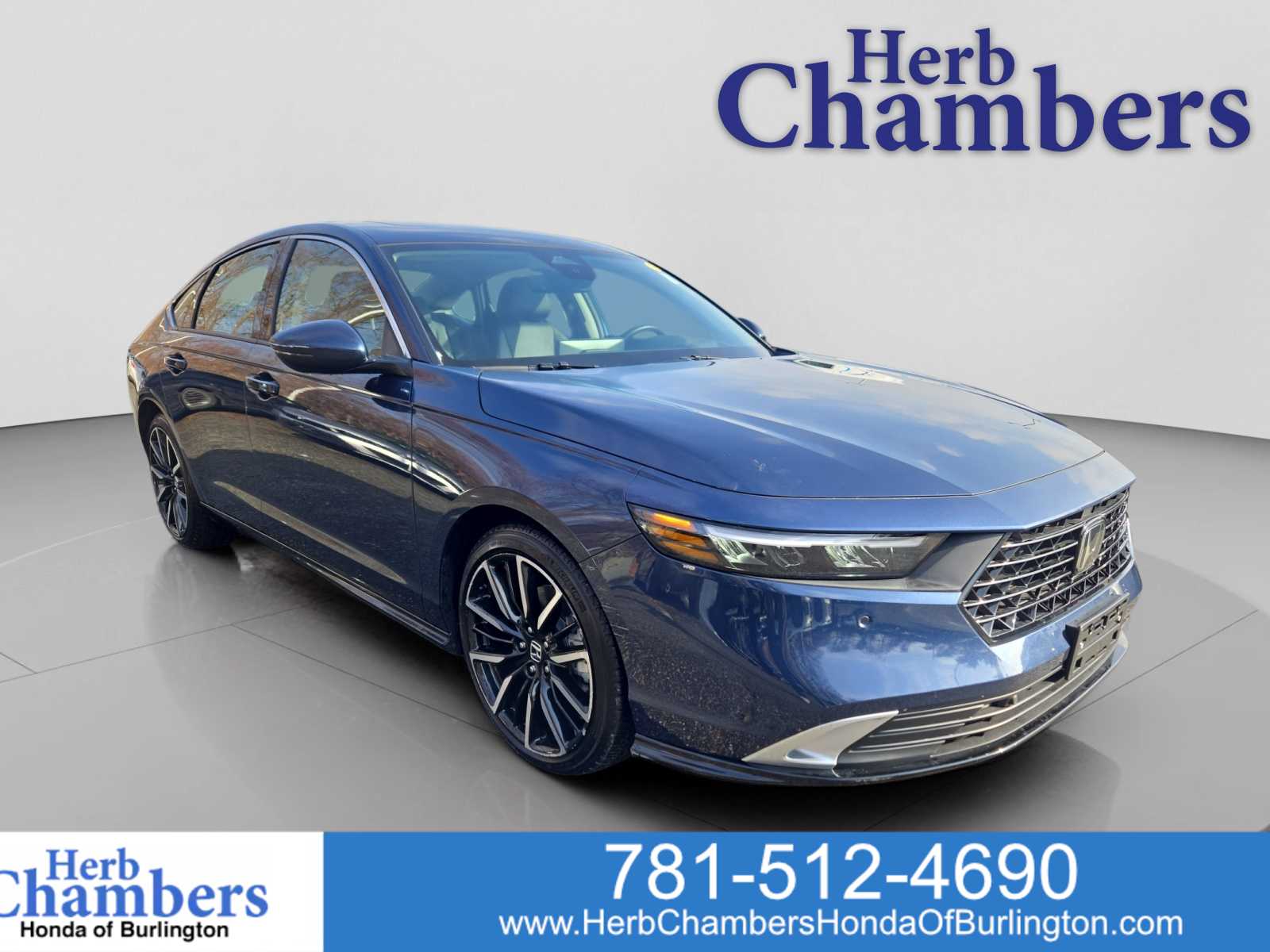 2024 Honda Accord Hybrid Touring's photo