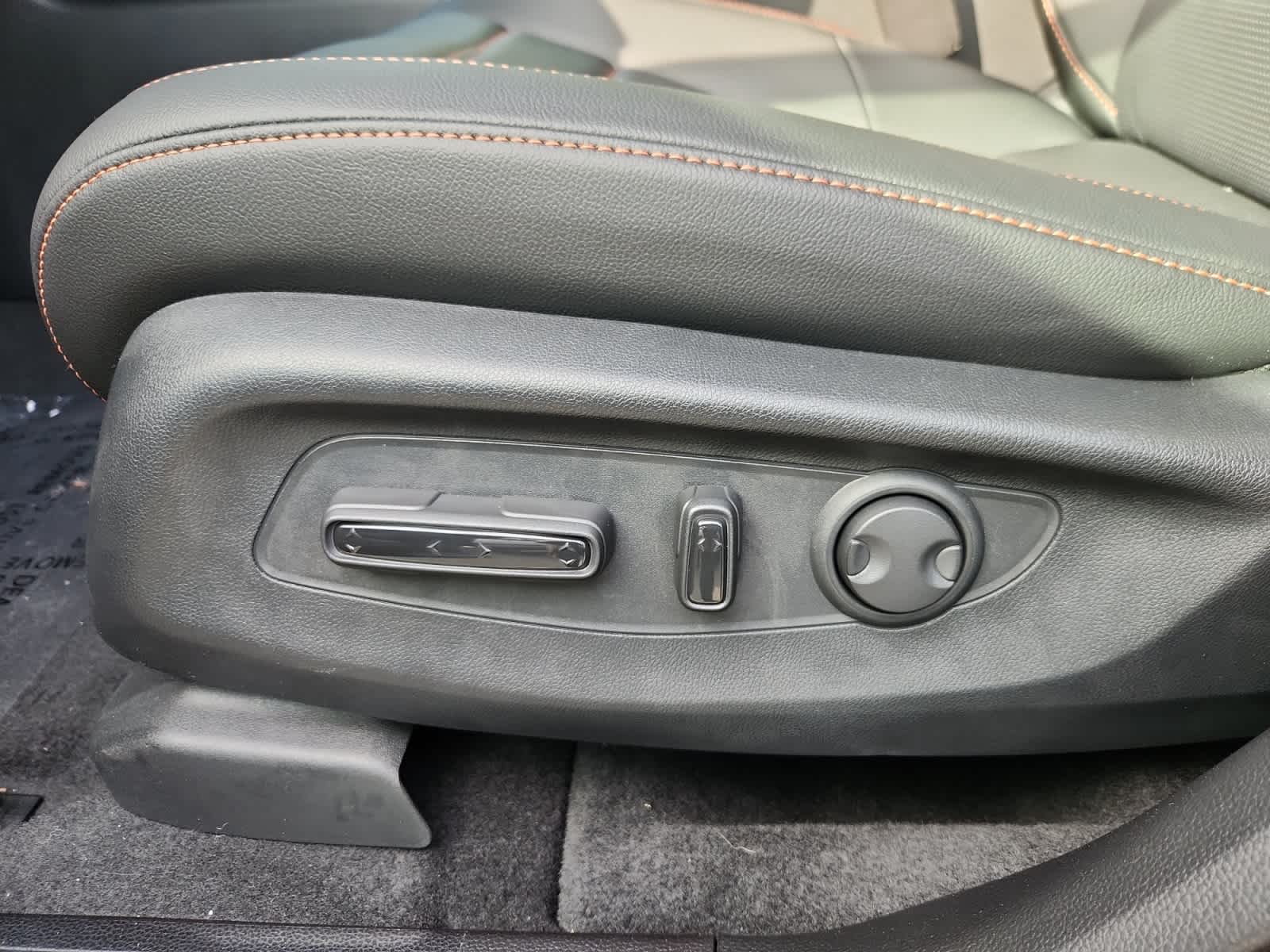 new 2026 Honda CR-V Hybrid car