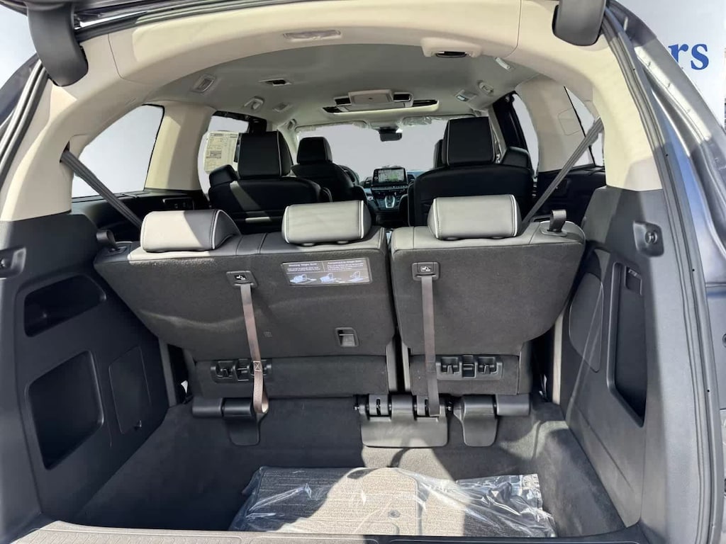 New 2026 Honda Odyssey Touring Van Passenger