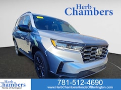 New 2025 Honda Pilot Sport SUV near Boston