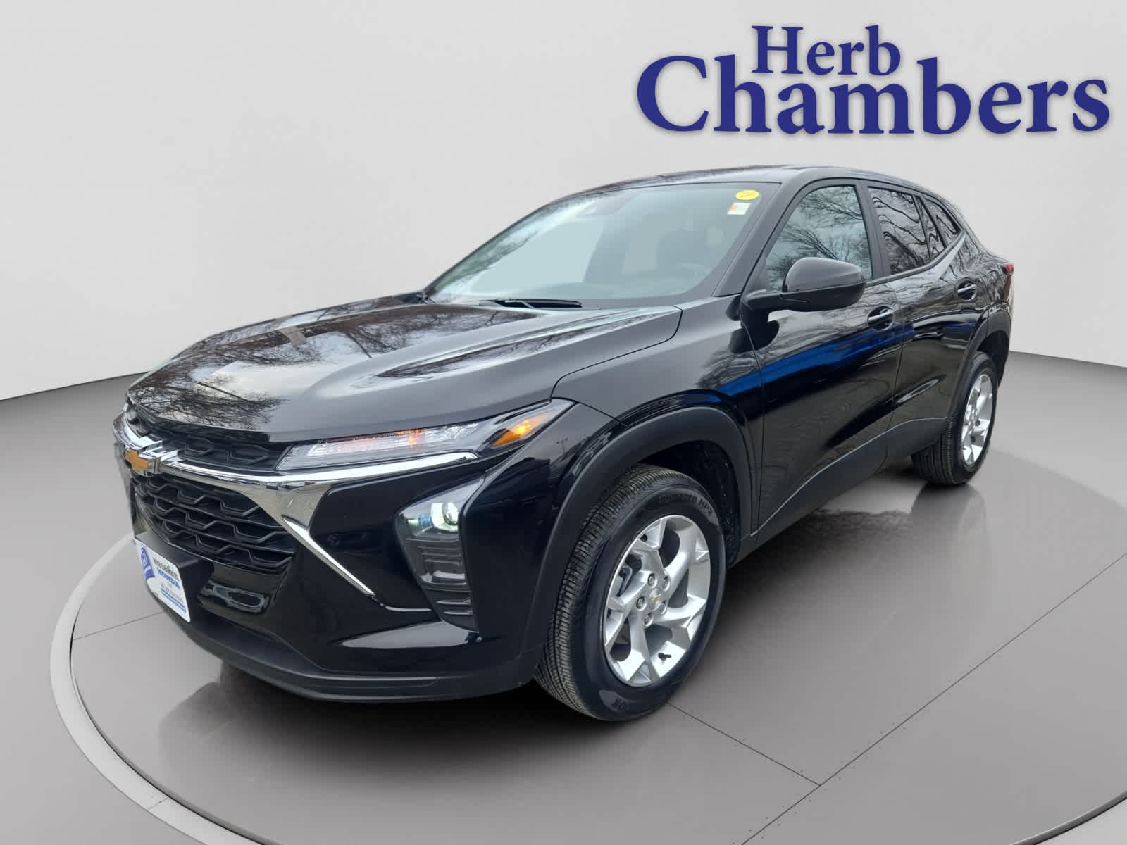 used 2025 Chevrolet Trax car, priced at $20,798